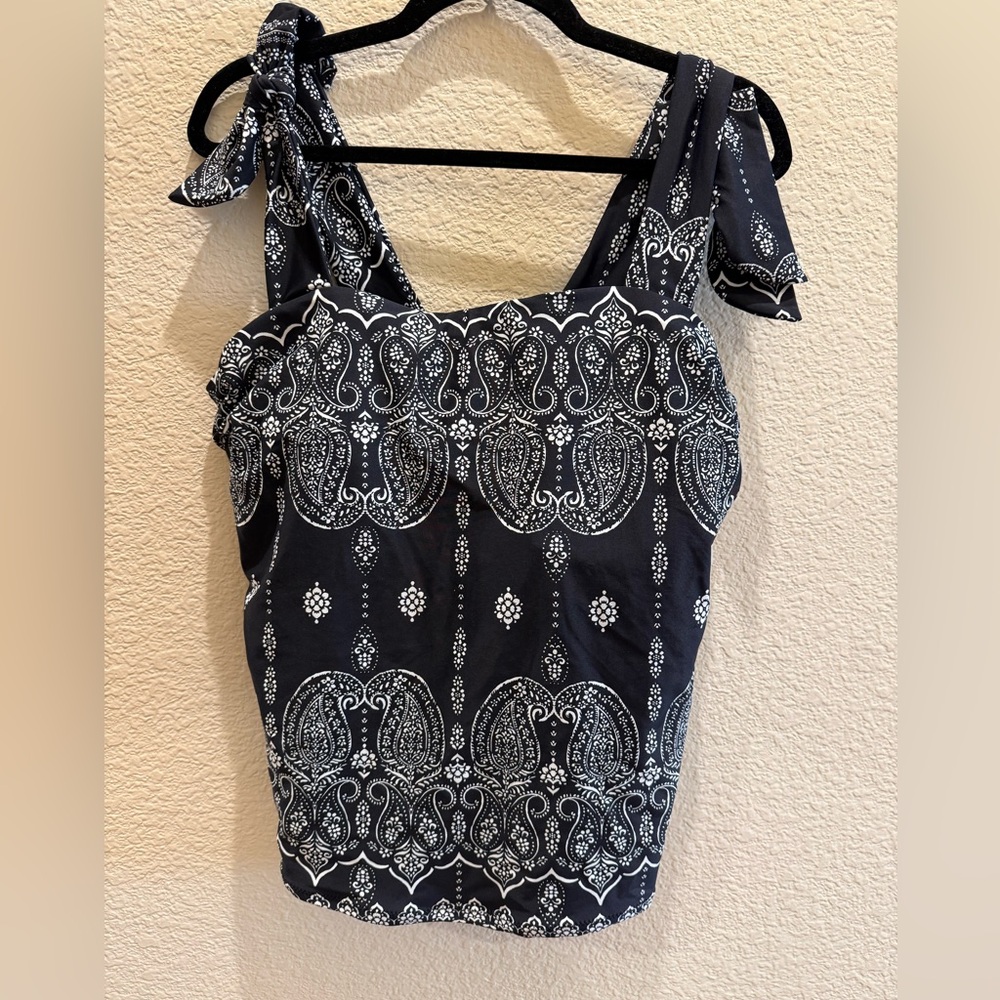 NWT Raisins Black and White Paisley Swim Tankini